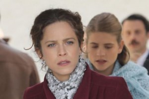 Άγριες Μέλισσες: Το μεγάλο μυστικό που είναι "θαμμένο" στο 1920 και τα τινάζει όλα στον αέρα