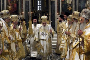 "Ιερό αντάρτικο" για τον γάμο των ομόφυλων ζευγαριών: Το "άκυρο" στην Πρόεδρο και η στοχοποίηση των βουλευτών