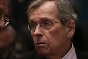 Στέφανος Μάνος για Μητσοτάκη και τις περικοπές στους μισθούς των υπουργών: Συγχαρητήρια κύριε Πρωθυπουργέ