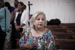 Ελένη Γερασιμίδου:  Παίρνω μια σύνταξη κοντά στο χιλιάρικο, δεν παίρνω κανένα από τα επιδόματα γιατί θεωρούμαι πλούσια