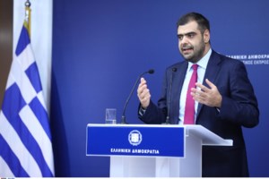 Νίκος Ρωμανός: Εννέα αναρτήσεις για το πόθεν έσχες σε λιγότερο από 17 ώρες προδίδουν τον πανικό Κασσελάκη