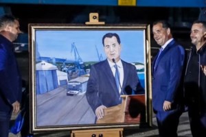 Χαμός στο Twitter με τον Πορτοσάλτε για το "όποιος πιστεύει τον ΣΥΡΙΖΑ βγάζει τα λεφτά του από την Εθνική Τράπεζα"