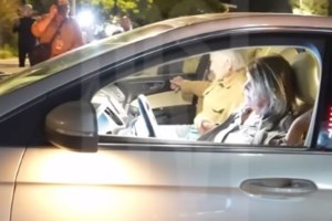 "Αγαπήθηκες και θα μας λείψεις": Φίλοι και συνεργάτες αποχαιρετούν τον Μάθιου Πέρι