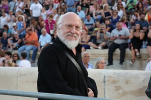 Ακρίτα για Σαββόπουλο: "Έφαγε ξύλο ο Διονύσης στην Ασφάλεια - Κι όμως παρά τους πόνους, τραγουδούσε..."