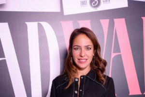 Δόμνα Μιχαηλίδου: Μετά την άφιξη του πελαργού ο γάμος με τον Λεωνίδα Μαντωνάκη - εικόνα 2