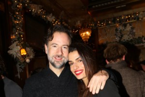 Τόνια Σωτηροπούλου: Η πρώτη φωτογραφία του γάμου της με τον Κωστή Μαραβέγια - Ο Μουζουράκης μεταξύ των 10 καλεσμένων - εικόνα 4