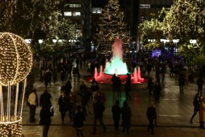 Χαμός σε έλεγχο σε γνωστό κομμωτήριο: Έκρυψαν πελάτισσες με τα αλουμινόχαρτα στα μαλλιά - εικόνα 2