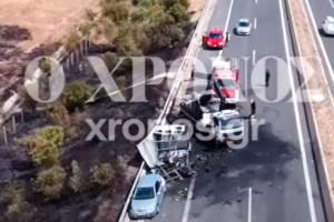 Τραγωδία στην Αγία Παρασκευή - Συγκρούστηκε μοτοσικλέτα με ΙΧ - Νεκρός ο αναβάτης