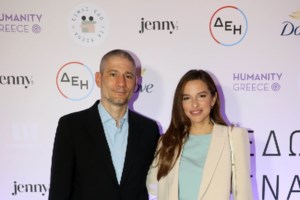 Εριέττα Κούρκουλου Λάτση: "Μια γυναίκα κρύβεται πίσω από όλους μας… θυμάστε;" - Οι αδημοσίευτες φωτογραφίες της