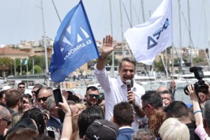Μητσοτάκης: "Την άλλη Κυριακή θα γιορτάσουμε νίκη της ΝΔ και νίκη του Ολυμπιακού στο Final-4"