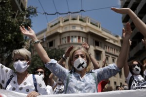 Τα "καρφιά" Χατζηνικολάου προς τον Πορτοσάλτε και τους απεργοσπάστες δημοσιογράφους