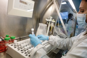 Μετάλλαξη Δέλτα - Θωμαΐδης: Αύξηση 60% του ιικού φορτίου - Υγειονομική βόμβα τα κέντρα διασκέδασης - εικόνα 2