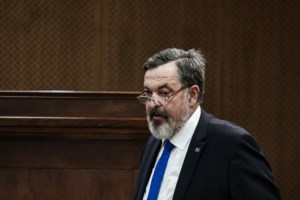 Δίκη Χ.Α: "Ταλαίπωρο" είπε τον Ρουπακιά ο Λαγός - "Συγγνώμη, δεν ήθελα να σκοτώσω", δήλωσε ο φονιάς του Φύσσα