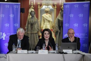 Η Γιάννα Αγγελοπούλου στα κατακόκκινα στη συνάντηση με τον Αλέξη Τσίπρα [εικόνες]