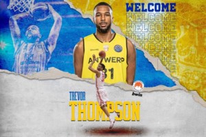 Καβάλα: Χαστούκισαν τη βουλευτή της ΝΔ Αγγελική Δεληκάρη μέσα σε εκκλησία