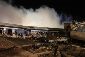 Αποκάλυψη για τα Τέμπη: Ενδείξεις για χαμένο βαγόνι της εμπορικής αμαξοστοιχίας - Η έκθεση πραγματογνώμονα