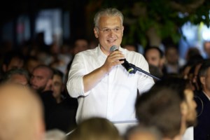 Αυτοδιοικητικές εκλογές: "Θρίλερ" στον δήμο Δάφνης-Υμηττού - Μάχη για τρεις υποψήφιους - εικόνα 2