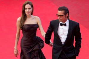 Ο Μπραντ Πιτ έκανε εμφάνιση έκπληξη σε εκπομπή με χαλαρό στυλ