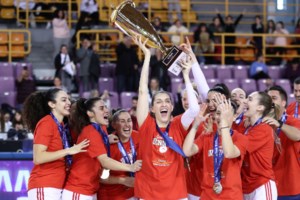 Κυπελλούχος Ελλάδας ο Παναθηναϊκός κέρδισε με 79-75 τον Ολυμπιακό στην Κρήτη [βίντεο] - εικόνα 2