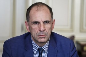 Λοιμωξιολόγοι- Εισήγηση σοκ: Να μην ανοίξουν τα μαγαζιά τα Χριστούγεννα- Μόνο κομμωτήρια και βιβλιοπωλεία - εικόνα 3