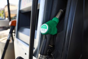 Νέα δεδομένα: Πώς θα γίνουν οι μειώσεις από 1η Ιουλίου στον λογαριασμό ρεύματος και στη δόση στεγαστικού δανείου - εικόνα 2