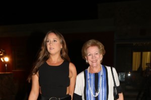 Γάμος Θεοδώρας: Το ρωσικό τελετουργικό που θα ακολουθήσει, η Ρομανόφ καταγωγή και όλα όσα θα γίνουν μέσα στην εκκλησία - εικόνα 16