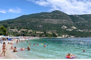 Νέα σχολική χρονιά: Αυτές είναι οι τρεις βασικές αλλαγές σε Δημοτικα, Γυμνάσια και Λύκεια - εικόνα 2
