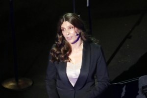 ΣΥΡΙΖΑ: "Αντιπολίτευση" από τη Βάκη για την επιλογή Τσαπανίδου - "Βασικό κριτήριο τη λάμψη του τηλεαστέρα"