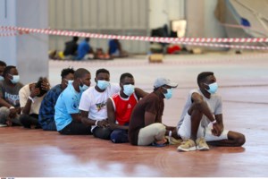 Μεταναστευτικό: Νέα εγκύκλιος Πλεύρη για το άσυλο - Επιστροφή στη χώρα καταγωγής μπορεί να οδηγήσει σε ανάκληση του καθεστώτος