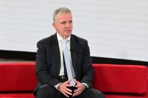 Πιερρακάκης για ΕΛΤΑ: Δεν προβλέπεται κλείσιμο, αλλά μετασχηματισμός των 158 καταστημάτων