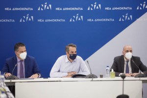 Ο Μητσοτάκης έβαλε τέλος στα σενάρια των πρόωρων εκλογών - Φουντώνουν οι συζητήσεις για τον ανασχηματισμό - εικόνα 2