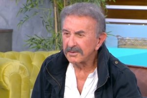 Ο Βερύκιος "κάρφωσε" τον Λιάγκα ότι κατεβαίνει με τον ΣΥΡΙΖΑ στις ευρωεκλογές - Τι απάντησε ο παρουσιαστής