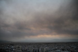 Εύβοια: Ανεξέλεγκτα τα μέτωπα σε Μαντούδι και Λίμνη Ευβοίας - Εκκενώθηκε η Μονή Οσίου Δαυίδ [εικόνες και βίντεο] - εικόνα 6