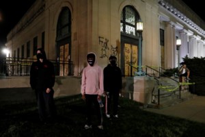 Υπόθεση Μπλέικ: "Ήμουν σε αυτοάμυνα", λέει ο 17χρονος που σκότωσε δύο διαδηλωτές στις ΗΠΑ - εικόνα 4