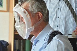 Forbes: Ο Αλ. Μπουρλά της Pfizer είναι "σίγουρος" για το εμβόλιο κορονοϊού και ήδη "κοιτά" μετά την πανδημία