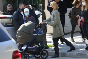 Μπαλατσινού - Κικίλιας: Η παιχνιδιάρικη κοινή φωτογραφία και οι ευχές για την Ανάσταση