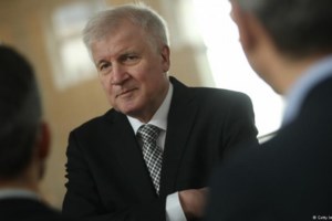 Γερμανός ΥΠΕΞ: Η Ελλάδα είχε μεγάλη επιτυχία στην πανδημία, θα ήταν ωραία να κάνουμε διακοπές εκεί