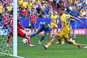 Euro 2024: Εσκασε το πρώτο "μπαμ"- Η Σλοβακία σόκαρε το Βέλγιο (1-0) - εικόνα 5