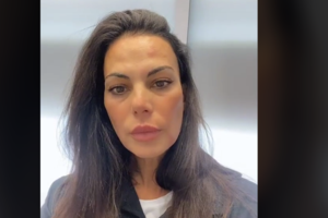 Αγνώριστος ο Αλέξης Γεωργούλης - Η απίστευτη μεταμόρφωση του ηθοποιού και ευρωβουλευτή [εικόνες] - εικόνα 2