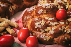 Συνταγή για τα πιο μαλακά πασχαλινά κουλουράκια - Χωρίς ζάχαρη - εικόνα 2