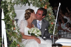 Ελεωνόρα Ζουγανέλη: Η ψεύτικη ακύρωση του γάμου, τα δύο νυφικά και ο φθινοπωρινός στολισμός - εικόνα 25