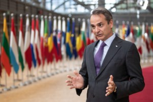 Προκαλεί και πάλι ο Τσαβούσογλου: "Μην τολμήσει η ΕΕ να μας επιβάλει κυρώσεις" - εικόνα 2