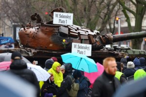 Ζελένσκι: "Μας περιμένει μια αναπόφευκτη νίκη"- Ποια ήταν η πιο δύσκολη στιγμή του πολέμου - εικόνα 2