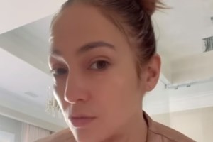 Τζένιφερ Λόπεζ: Μετά τη γέννα των παιδιών μου ένιωθα ανασφάλεια με το σώμα μου - Πώς το ξεπέρασε