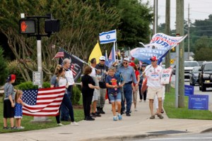 Τσεχία: Ο πρόεδρος Ζέμαν χαρακτήρισε "αηδιαστικά" τα διεμφυλικά άτομα