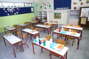 Άνοιγμα σχολείων: Τι αλλάζει στην εξ αποστάσεως εκπαίδευση - Πότε είναι υποχρεωτική - Νέα απόφαση