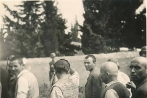 Συγκλονιστικό ντοκουμέντο: Οι 16 της Θεσσαλονίκης μεταξύ των 200 εκτελεσθέντων στην Καισαριανή [εικόνες - βίντεο]