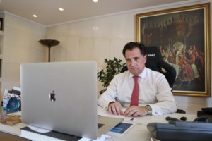 "Πόλεμος" Άδωνι - Τζήμερου στο Twitter για την Ουκρανία: Η ανάρτηση που προκάλεσε αντιδράσεις - εικόνα 3