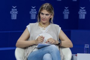 Δεσμεύεται η περιουσία της Εύας Καϊλή στην Ελλάδα- Και οι λογαριασμοί όλης της οικογένειας