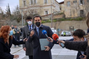 Εύα Καϊλή: "Την παρακολουθούσαν πριν αρθεί η ασυλία της"- Αποκάλυψη Δημητρακόπουλου για "τεράστιο νομικό θέμα" - εικόνα 2